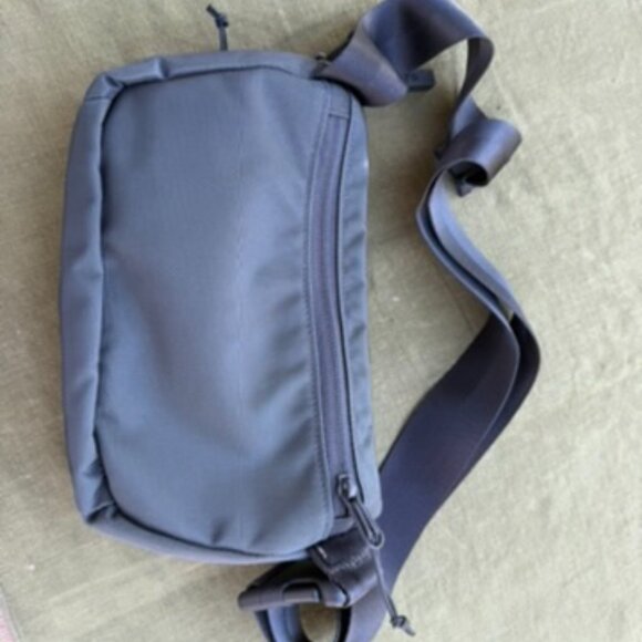 Babboon To The Moon 3L Fannypack - Picture 3 of 4